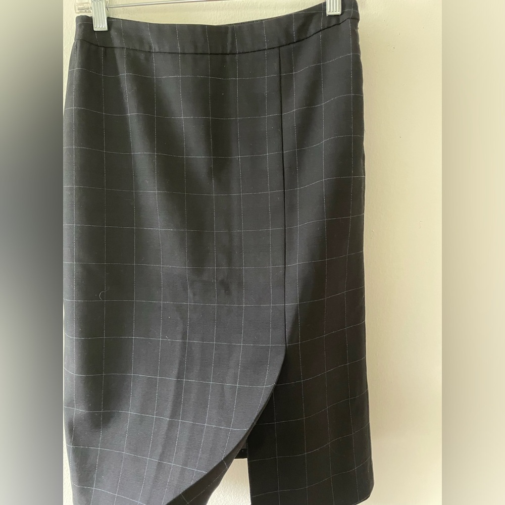 Wool Career Skirt in Black Made in Korea